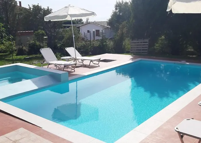 Apartamento Maria Lemoni Swimming Pool
