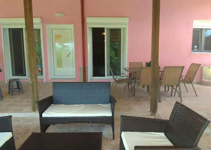 Διαμέρισμα Maria Lemoni Swimming Pool