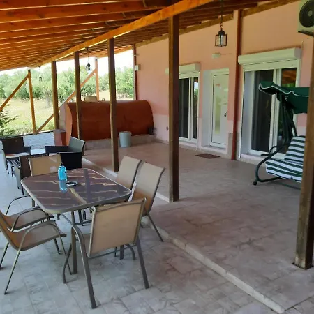 Maria Lemoni Swimming Pool Apartment Nea Skioni