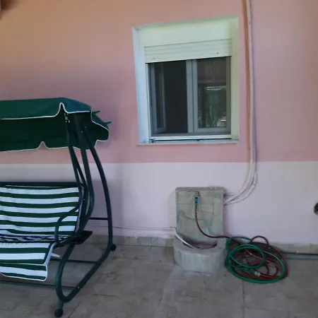 Maria Lemoni Swimming Pool *