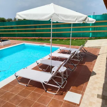 Maria Lemoni Swimming Pool Apartment